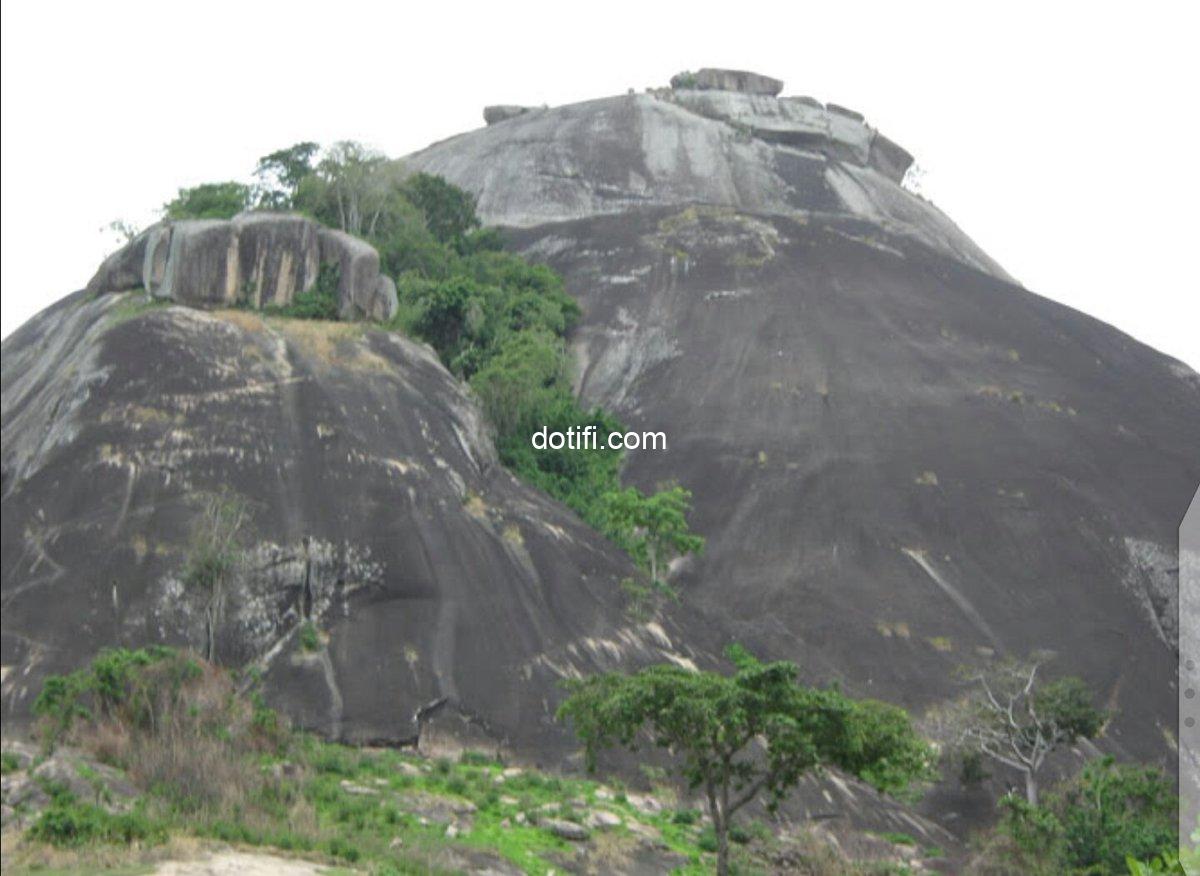 Photos – Akoko Edo Man Becomes First man To Climb The highest mountain in Edo State !